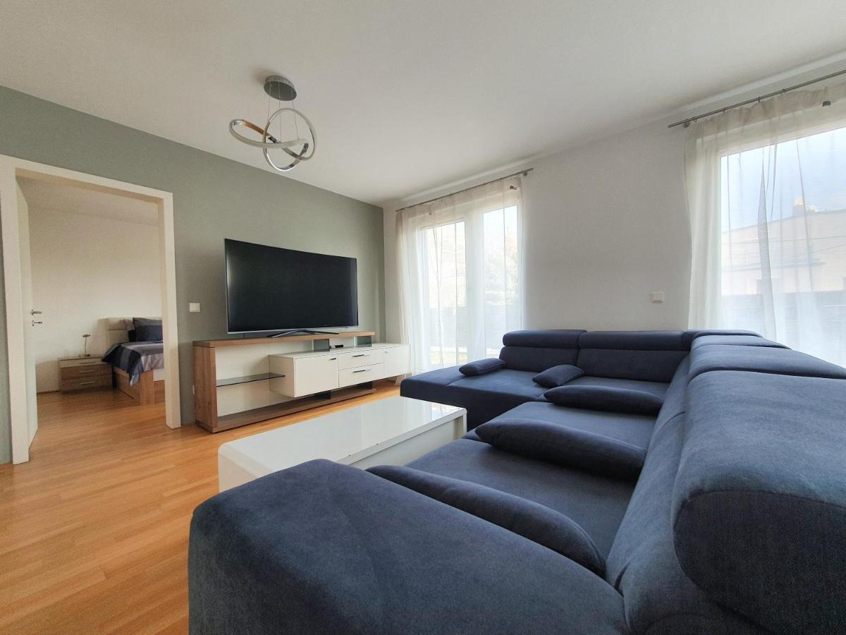 Near Lake Spacious & Furnished Beautiful Apartment Vienna Exterior photo