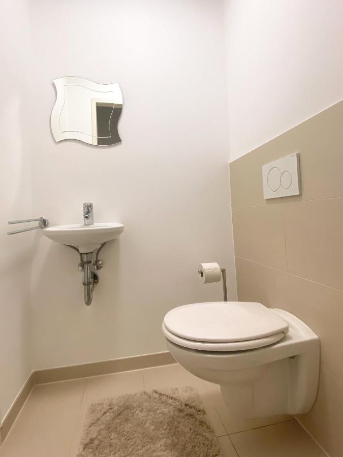 Near Lake Spacious & Furnished Beautiful Apartment Vienna Exterior photo