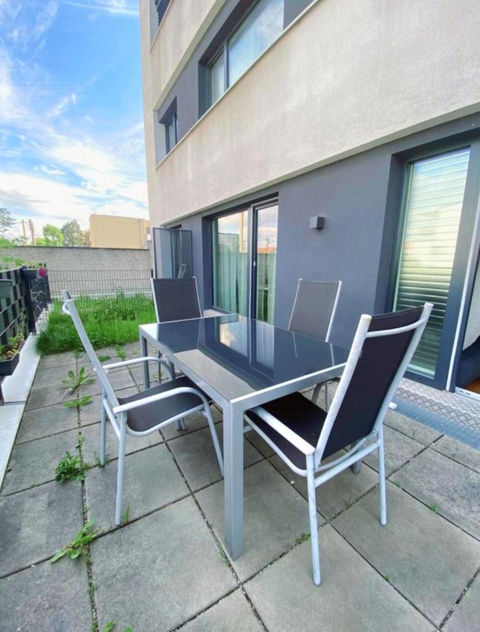 Near Lake Spacious & Furnished Beautiful Apartment Vienna Exterior photo